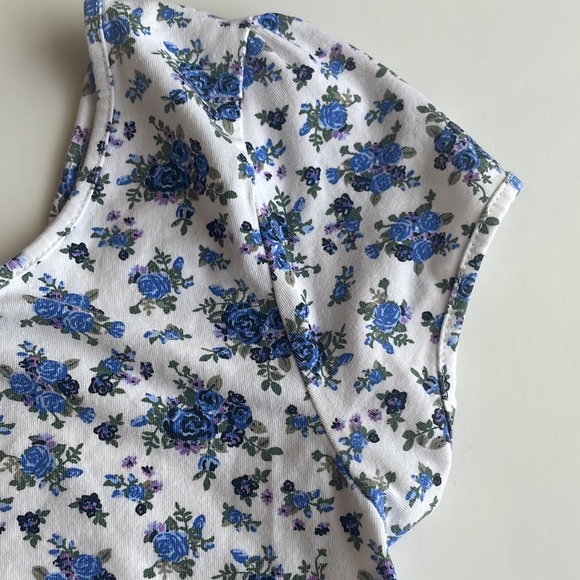 Vintage Forever 21 Los Angeles floral baby tee - Picture 5 of 5